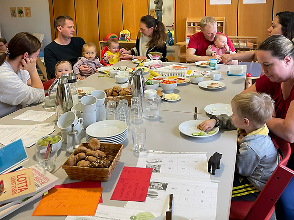 Fairtraide Familienfrühstück im MGH